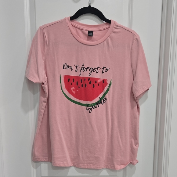 SHEIN Pink Casual Tee - Picture 1 of 3